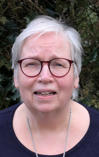 Frau Dagmar Strobel